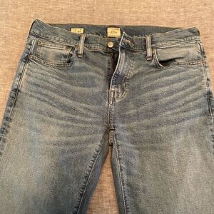 Men’s j crew 484 jeans. Light wash.